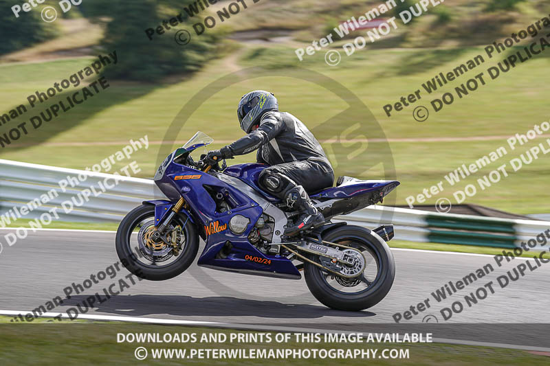 cadwell no limits trackday;cadwell park;cadwell park photographs;cadwell trackday photographs;enduro digital images;event digital images;eventdigitalimages;no limits trackdays;peter wileman photography;racing digital images;trackday digital images;trackday photos